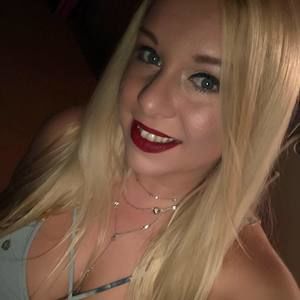 Meet your Posher, Krystal